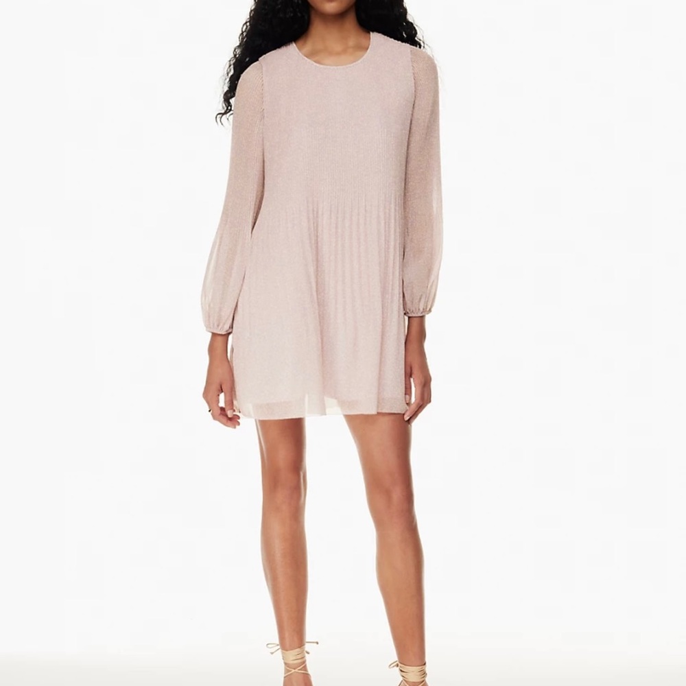 Wilfred Daydreamer Mini Dress ❤️❤️❤️ pink.